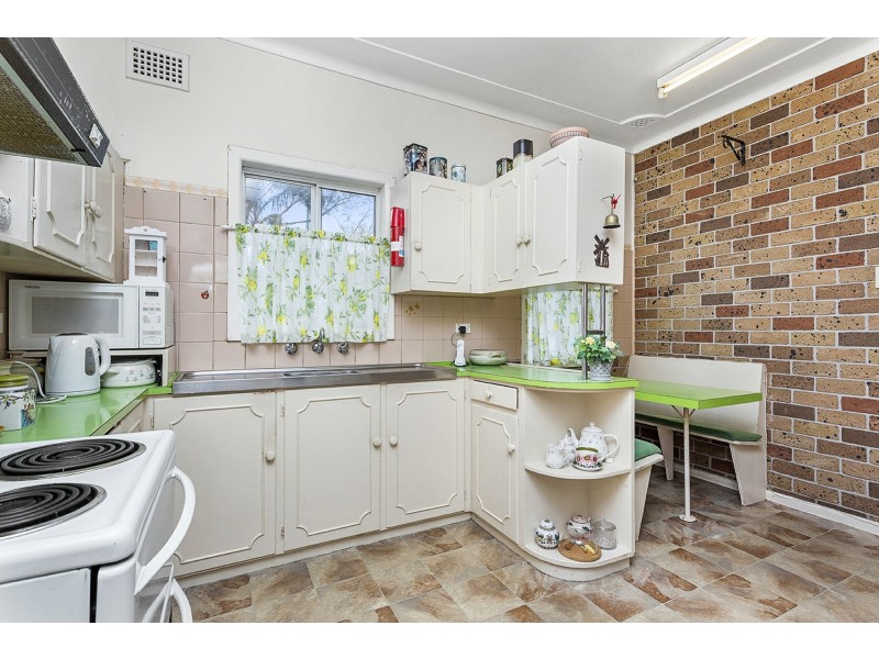 18 Tergur Crescent, Caringbah NSW 2229