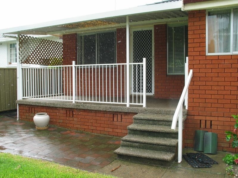 16 Queanbeyan Avenue, Miranda NSW 2228