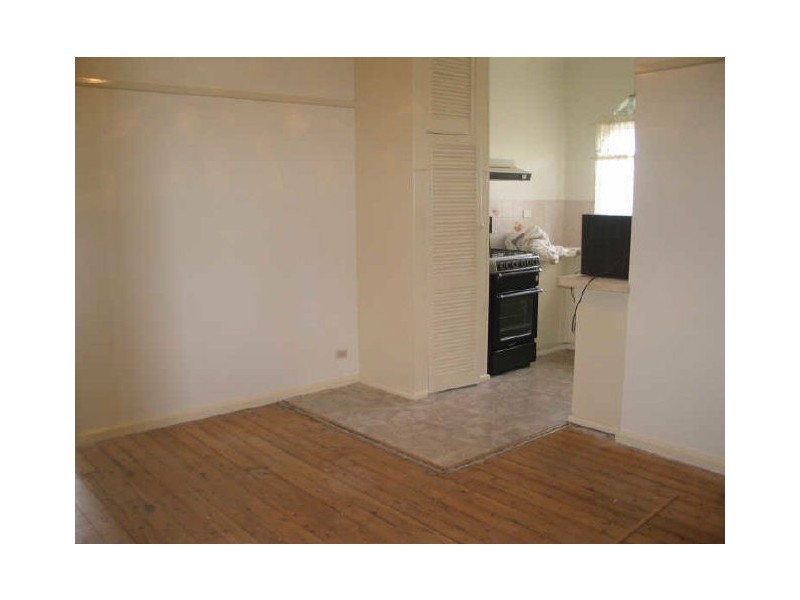 Mawarra Avenue, Miranda NSW 2228