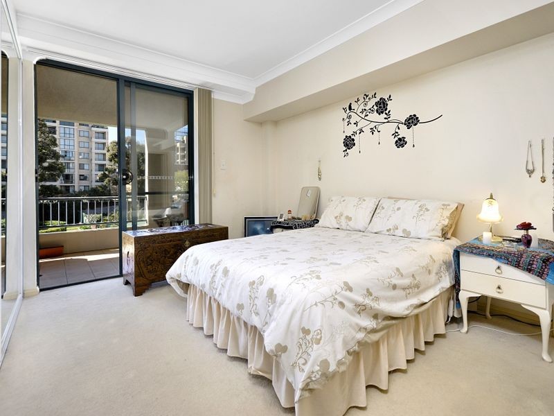 37/2-4 Central Road, Miranda NSW 2228