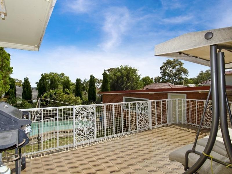 5 Urunga Parade, Miranda NSW 2228