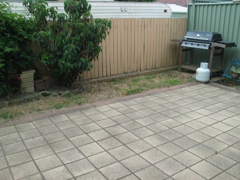 2/265 Port Hacking Road, Miranda NSW 2228