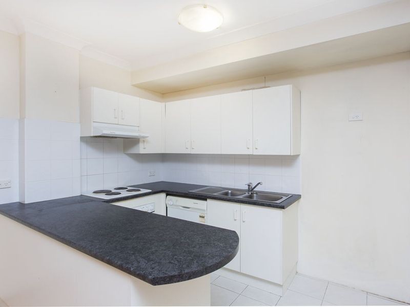 40/2-4 Central Road, Miranda NSW 2228