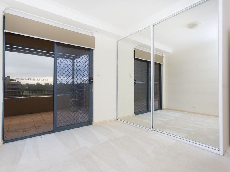 40/2-4 Central Road, Miranda NSW 2228