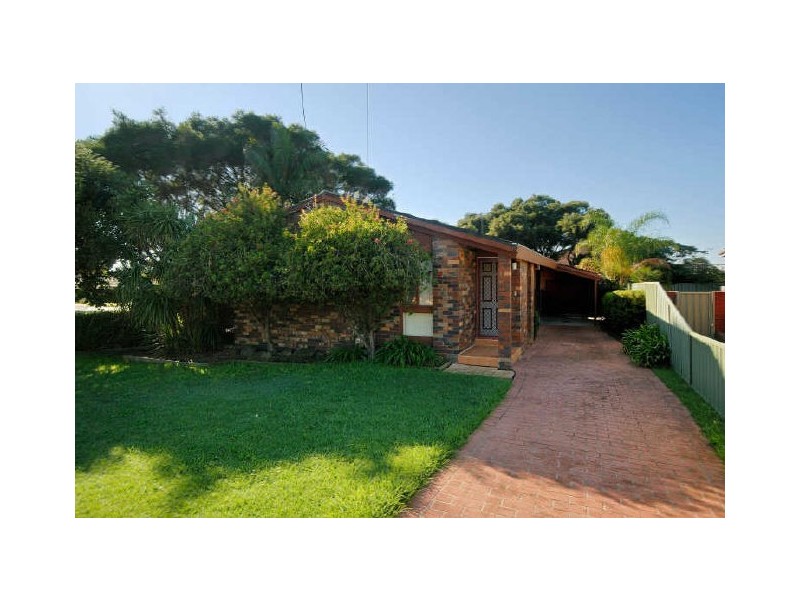 2 Vista Heights Road, Miranda NSW 2228