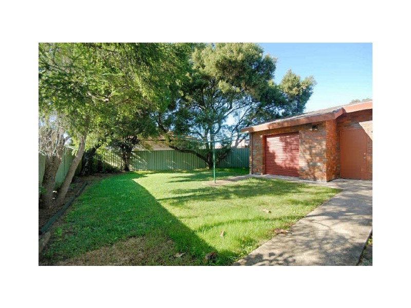 2 Vista Heights Road, Miranda NSW 2228