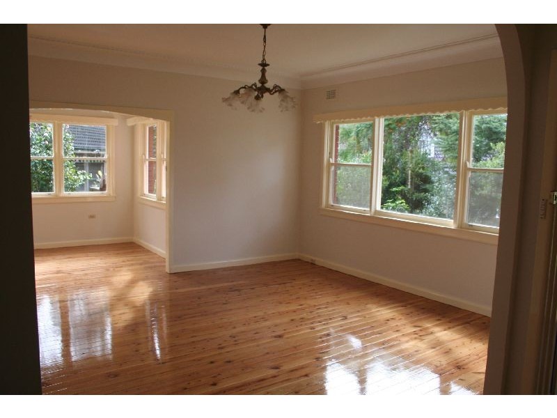 8 Balyata Avenue, Caringbah NSW 2229