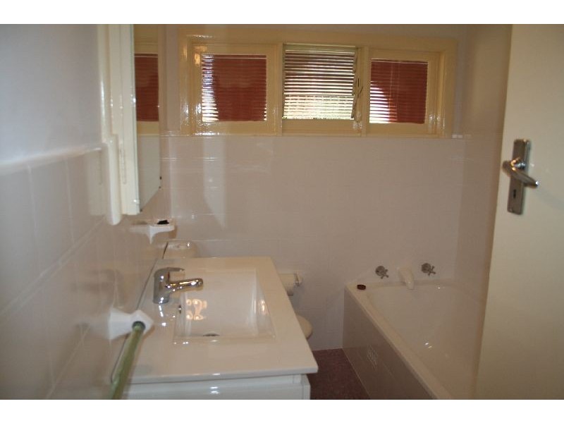 8 Balyata Avenue, Caringbah NSW 2229