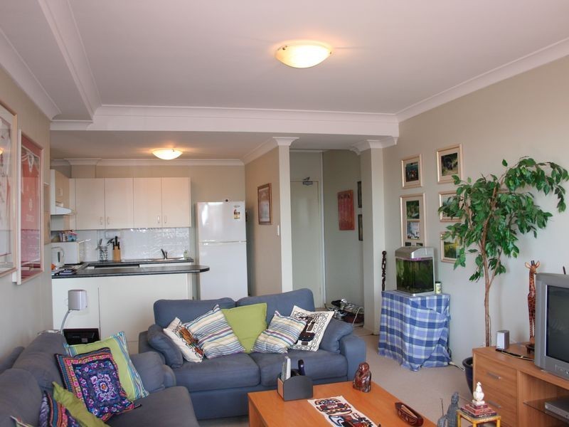 14/2-4 Central Road, Miranda NSW 2228