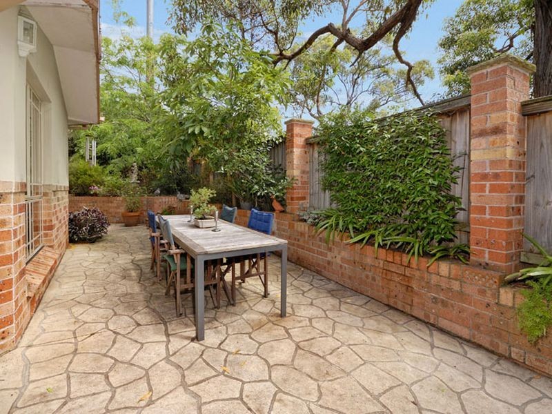 2a Otago Parade, Yowie Bay NSW 2228