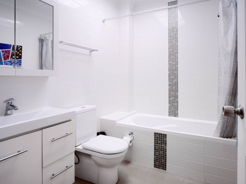 16E/216 Box Road, Miranda NSW 2228