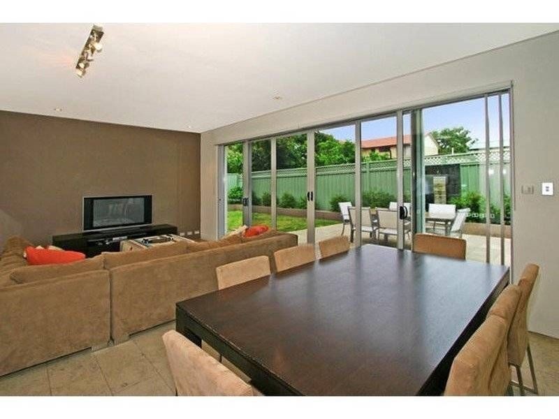 138 Holt Road, Taren Point NSW 2229