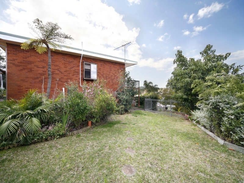 8 Coora Road, Yowie Bay NSW 2228