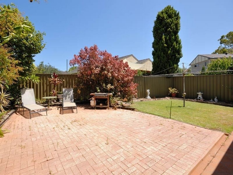 10 Graham Ave, Miranda NSW 2228