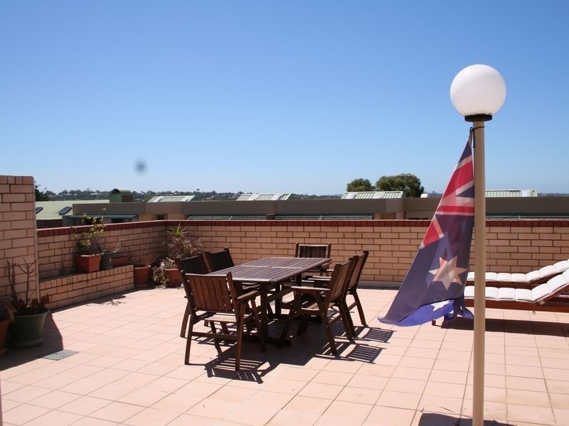 71/8-14 Willock Avenue, Miranda NSW 2228