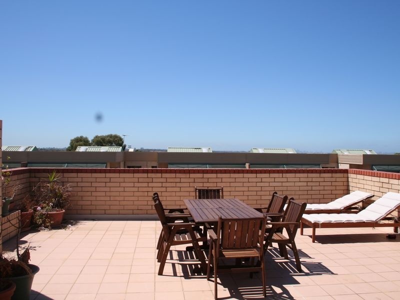 71/8-14 Willock Avenue, Miranda NSW 2228