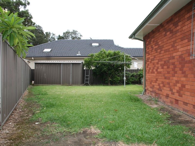 221 Parraweena Road, Miranda NSW 2228