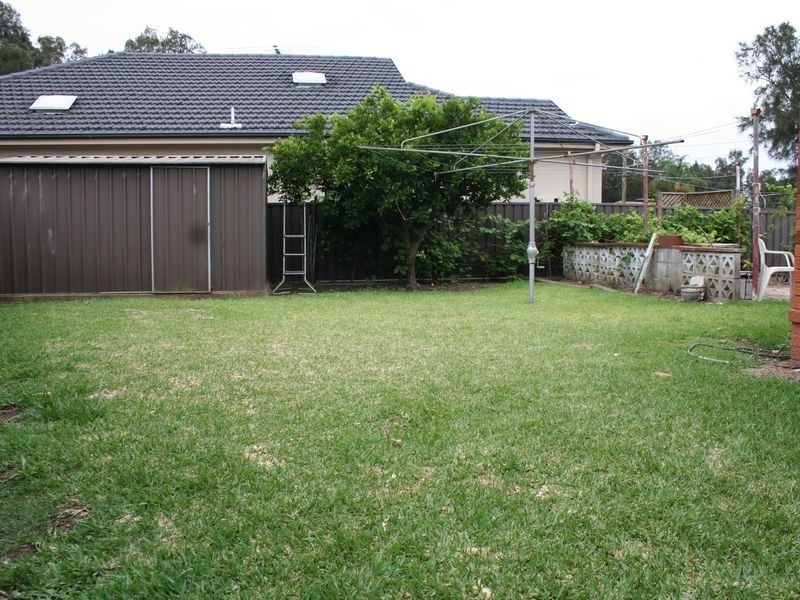 221 Parraweena Road, Miranda NSW 2228