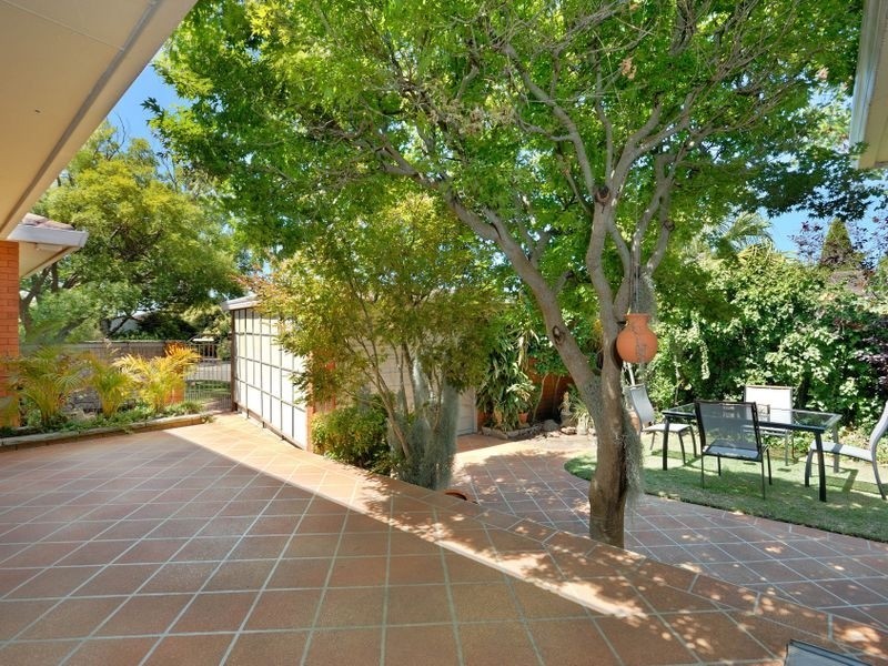 10 Graham Avenue, Miranda NSW 2228