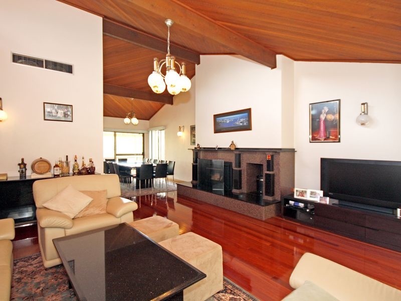 148 St George Cres, Sandy Point NSW 2172