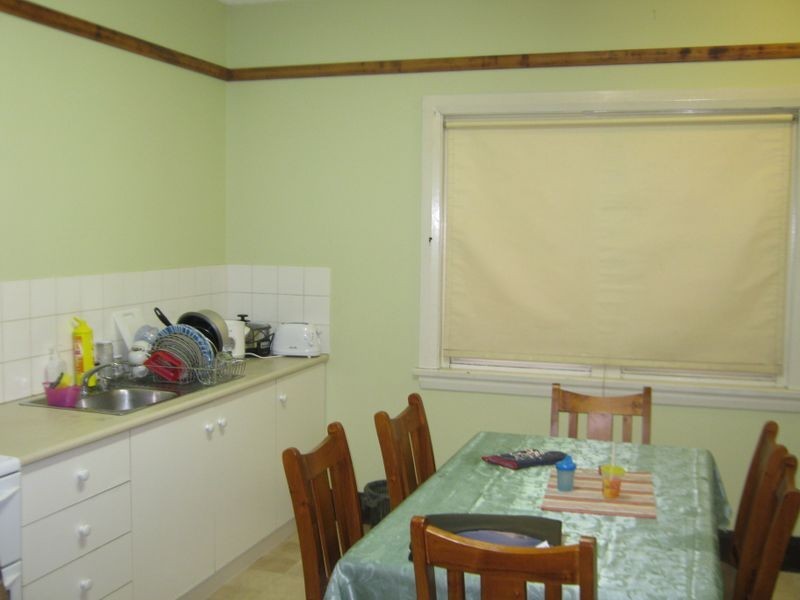 872 Rawson Parade, Sutherland NSW 2232