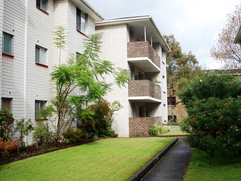 18/24-28 Port Hacking Rd, Sylvania NSW 2224