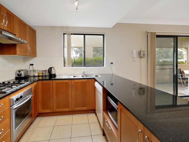 1/94 Karimbla Road, Miranda NSW 2228