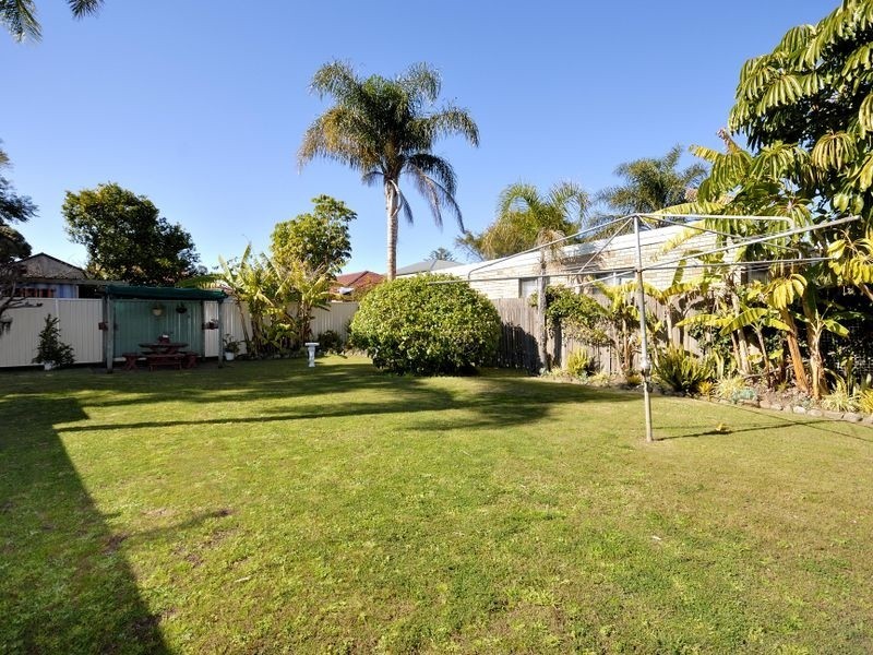 24 Ingara Ave, Miranda NSW 2228