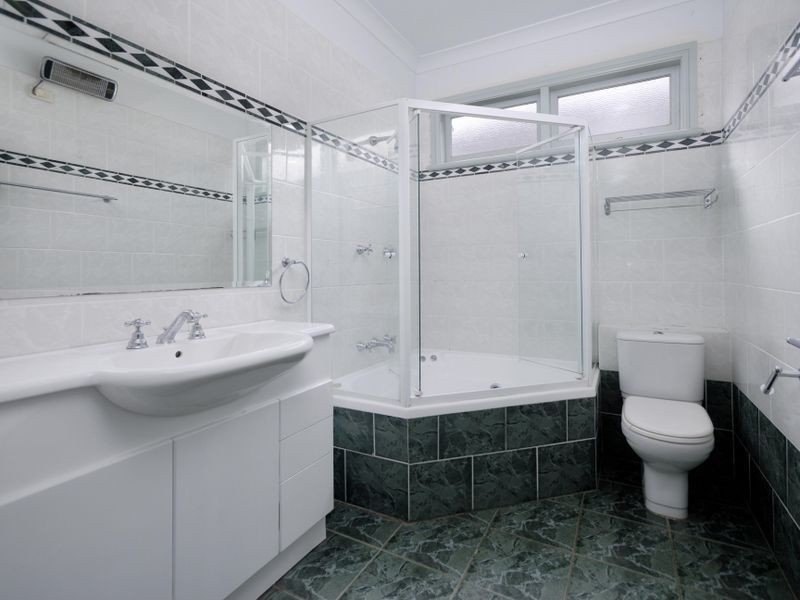 16 Carramar Cres, Miranda NSW 2228