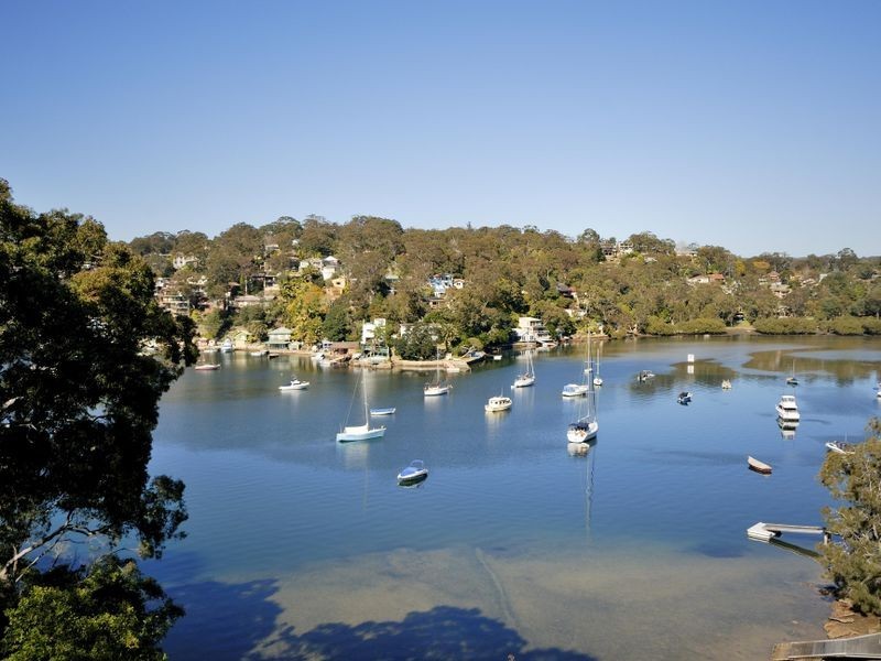 42 Narangarrah Ave, Gymea Bay NSW 2227