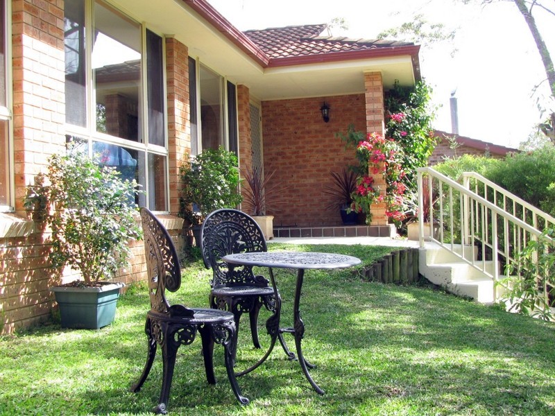 11 Whimbrel Pl, Woronora Heights NSW 2233