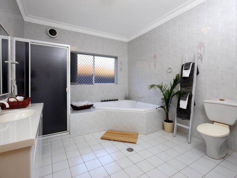 6 Corbett Pl, Barden Ridge NSW 2234