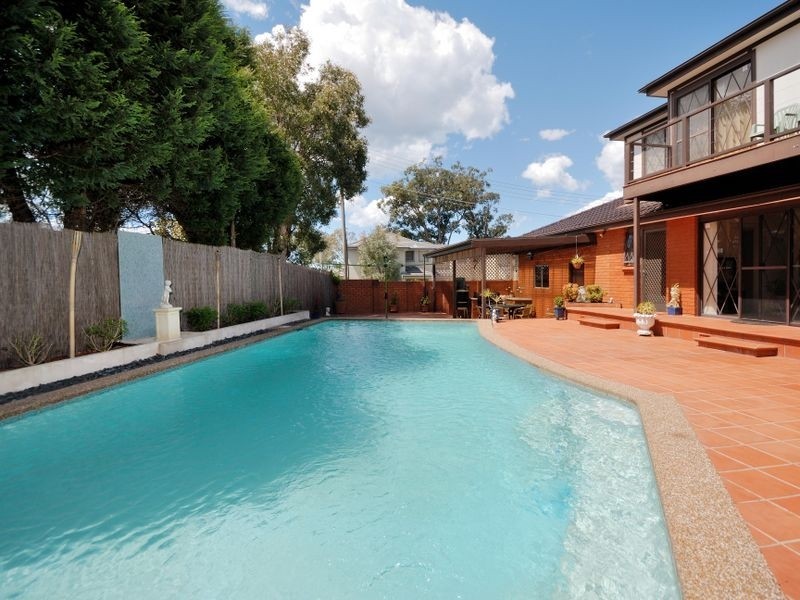 5 Garnet Road, Miranda NSW 2228