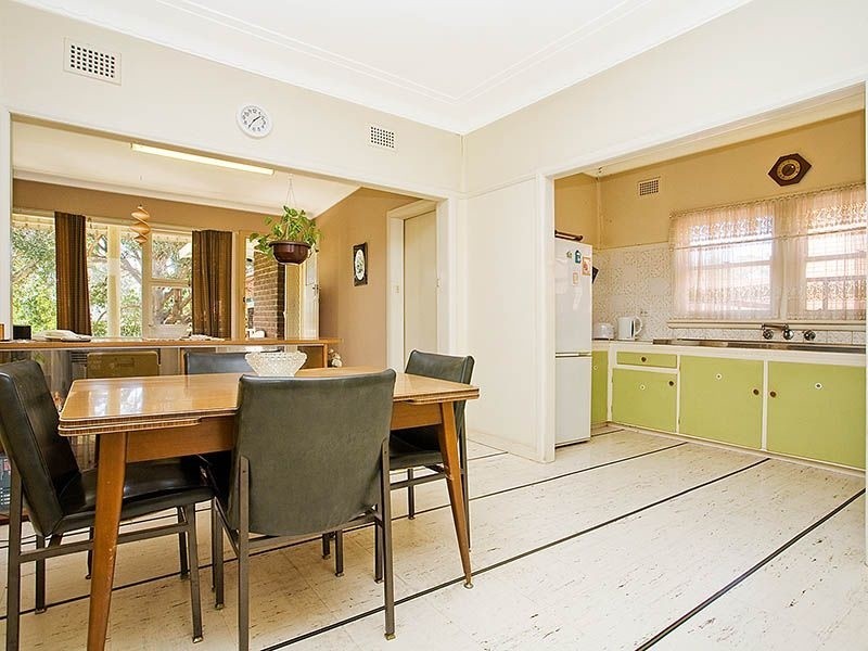 287 The Boulevarde, Miranda NSW 2228