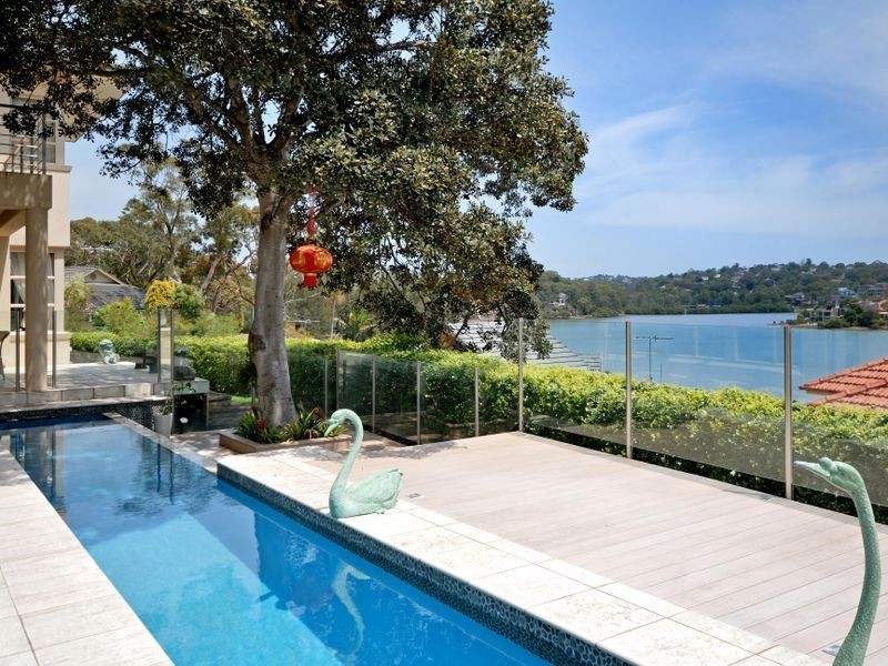 2 St Lukes Way, Kangaroo Point NSW 2224