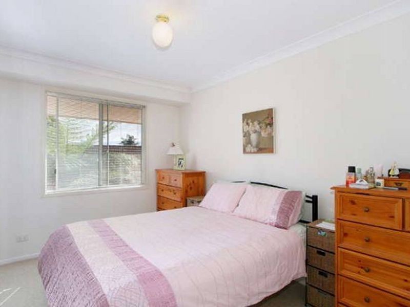 2/15-17 Kumbardang Avenue, Miranda NSW 2228