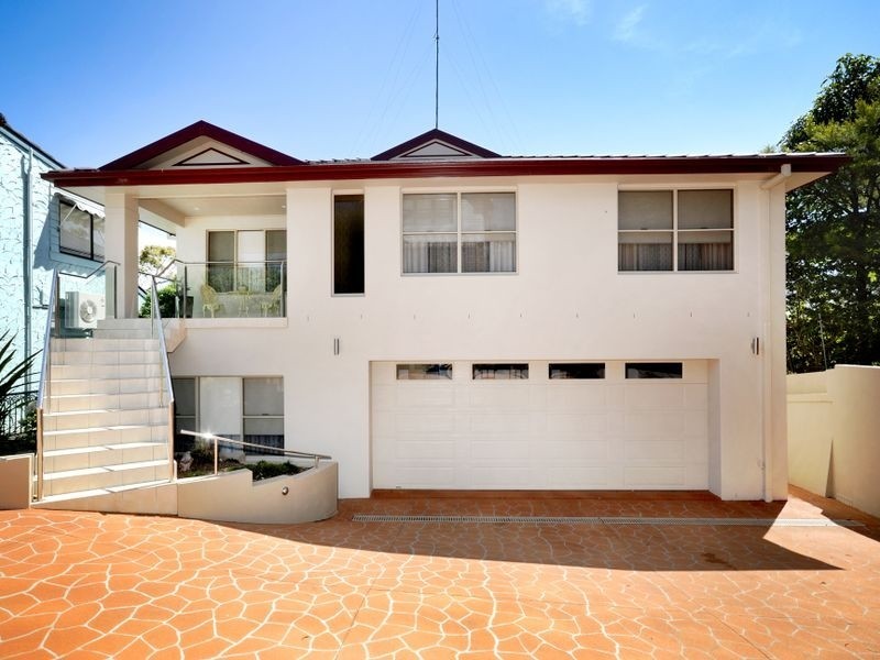 13 Binda Rd, Yowie Bay NSW 2228