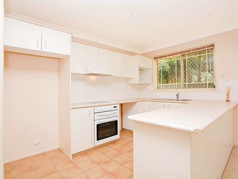 4/65 Kareena Rd, Miranda NSW 2228