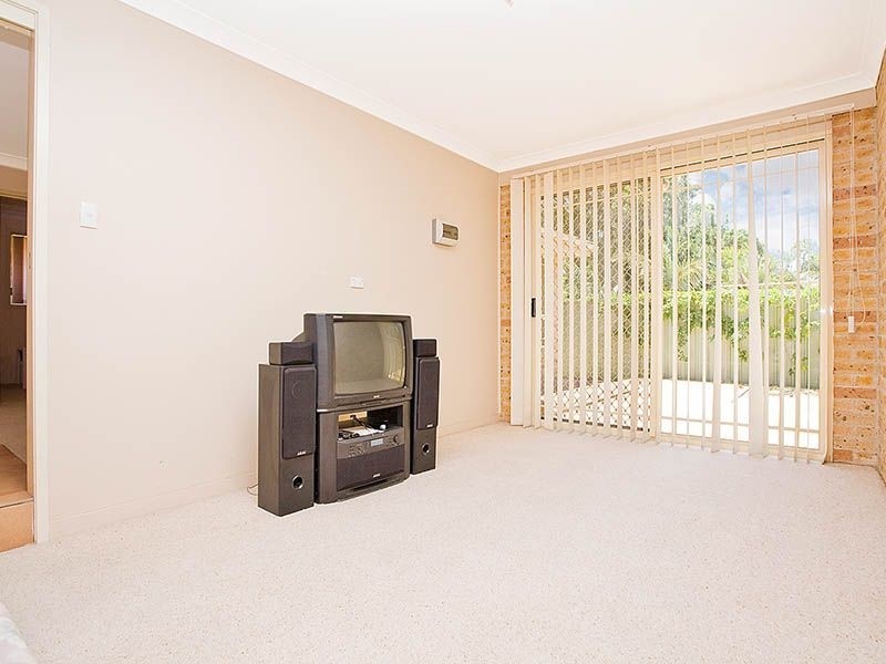 4/65 Kareena Rd, Miranda NSW 2228