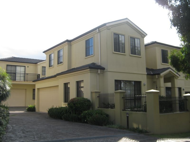 2/2-4 Marion Street, Gymea NSW 2227