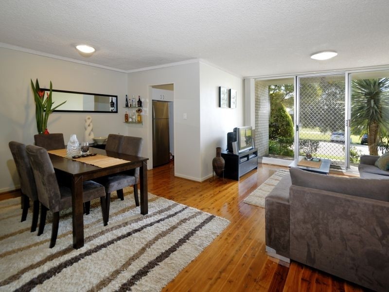 7e/5-29 Wandella Rd, Miranda NSW 2228