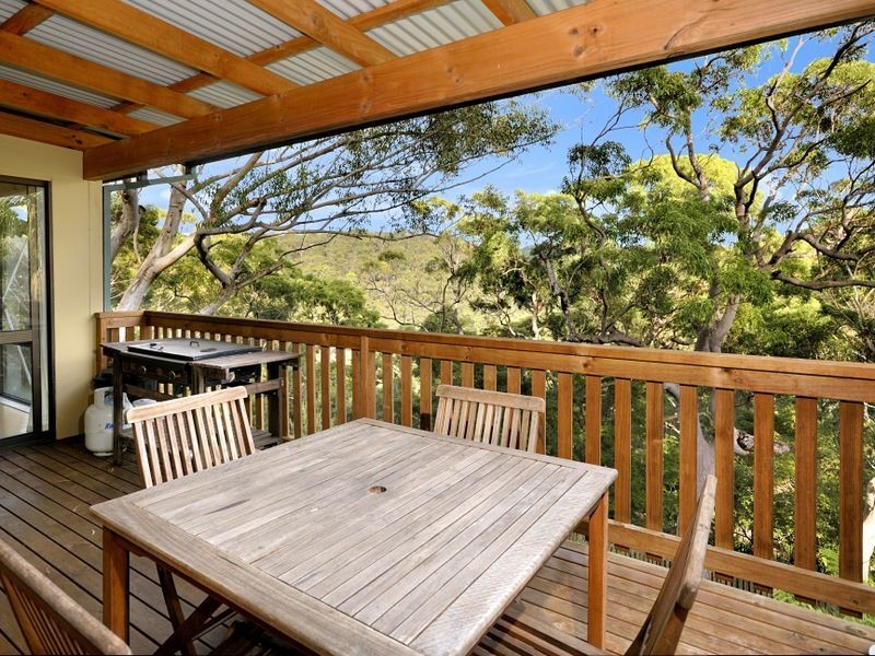 56 Serpentine Road, Kirrawee NSW 2232