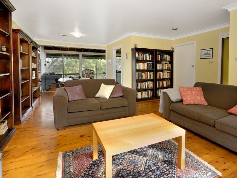 56 Serpentine Road, Kirrawee NSW 2232