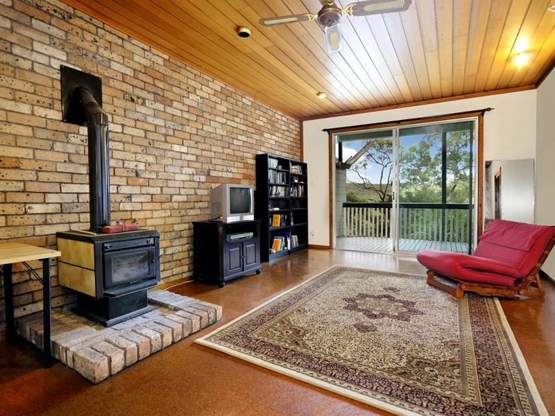 56 Serpentine Road, Kirrawee NSW 2232