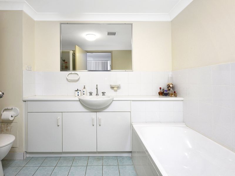 40/2-4 Central Road, Miranda NSW 2228