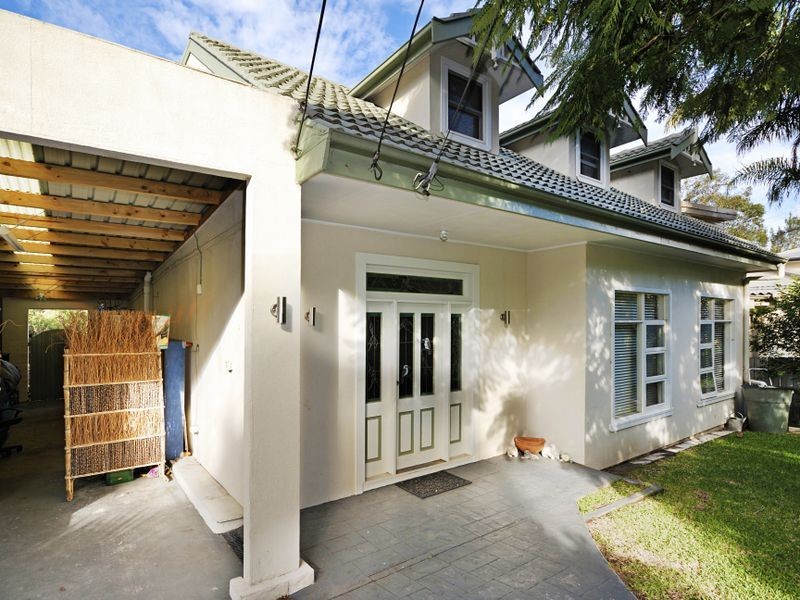 18 Nulgarra Avenue, Gymea Bay NSW 2227