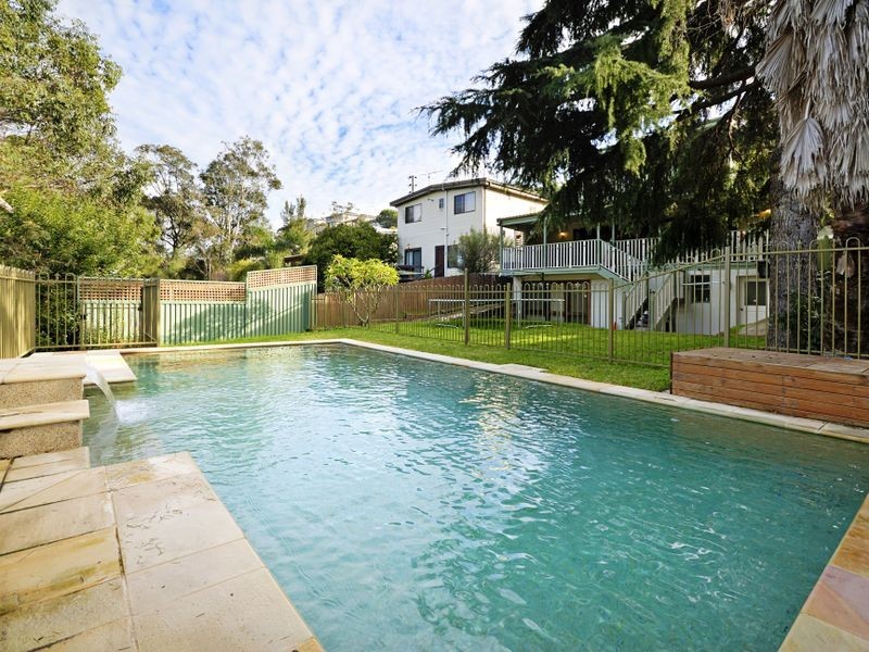 18 Nulgarra Avenue, Gymea Bay NSW 2227