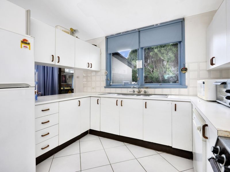 7 Bywong Place, Sylvania NSW 2224