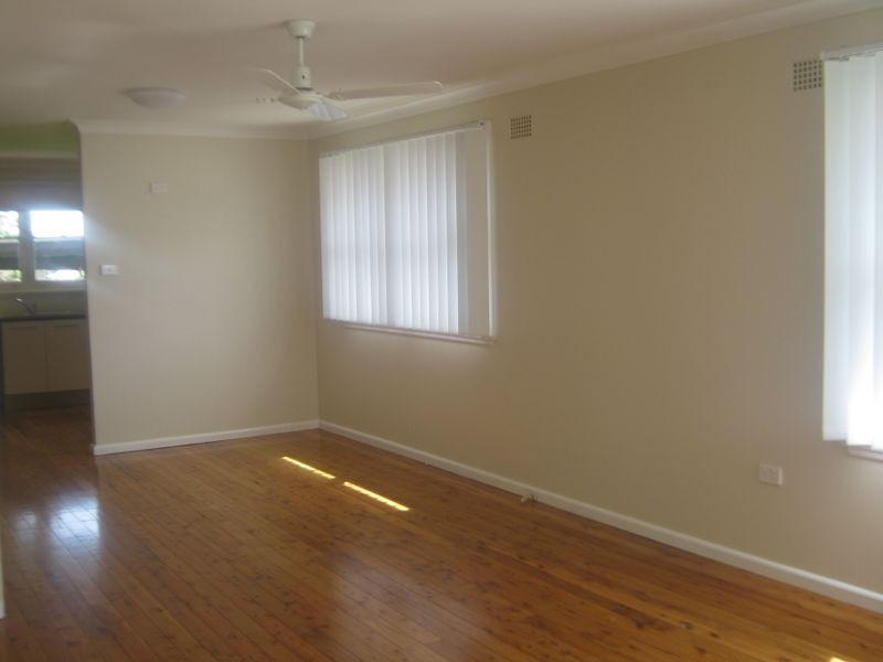 87 The Grand Parade, Sutherland NSW 2232