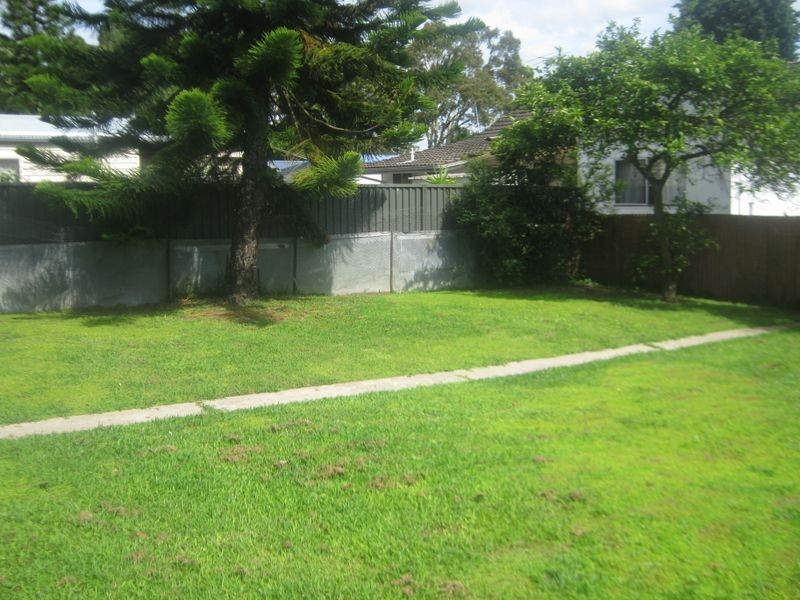 87 The Grand Parade, Sutherland NSW 2232